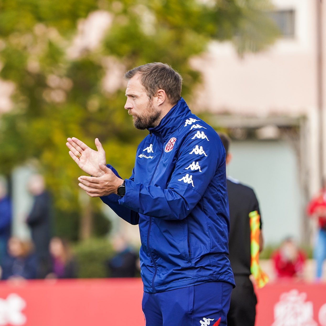 进入新时代奋进新征程再创新辉煌